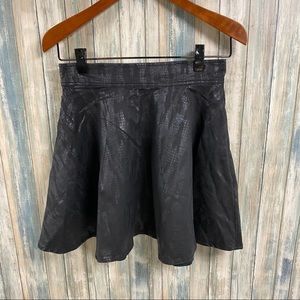 Rock & Republic Vegan Leather Twirl Skirt sz 4
